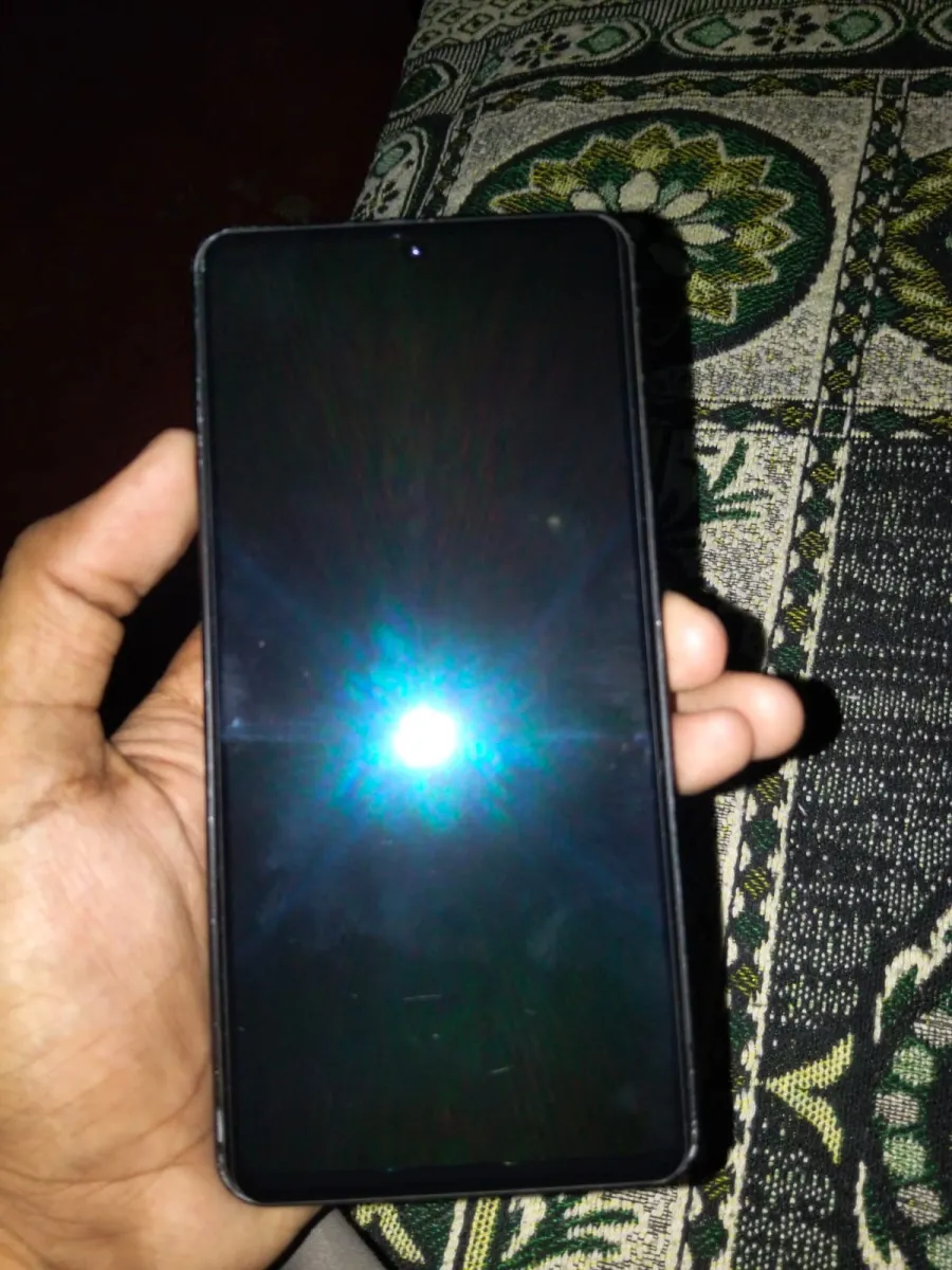 Sharp Aquos R7 12GB/256GB, PTA Approved