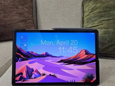 Galaxy Tab S9 FE Plus 128/8GB Like New - photo 1