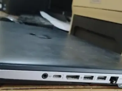 HP Pro Book i5 6th Generation 08/256 - photo 2