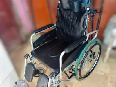 Reclining Wheelchair urgent for Sale (Good Condition) - photo 1