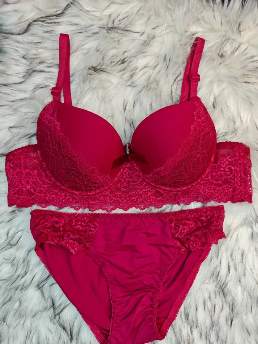 FEMORHA Padded Bra Set