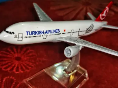 B777 Turkish airlines plane model available for sell - photo 3