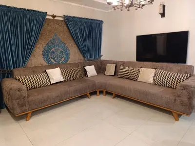 9 Seater L-Shape Sofa Set + 2 luxury Chairs - Brand New Condition - Urgent sale - photo 3