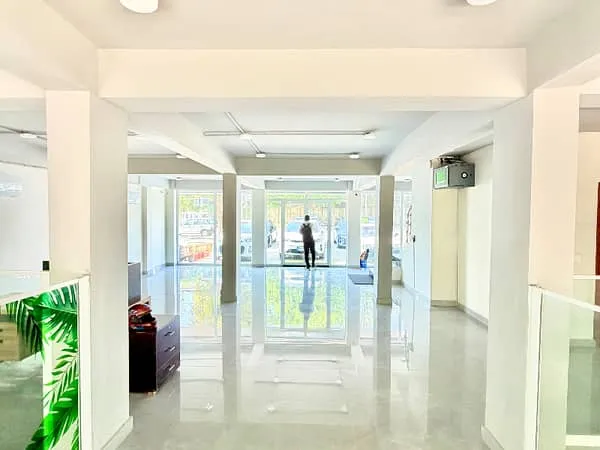 Prime 1200 Sqft semi furnished Office Space For Rent In I-9 markaz Islamabad/ Ready To Move