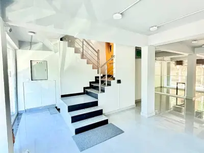 Prime 1200 Sqft semi furnished Office Space For Rent In I-9 markaz Islamabad/ Ready To Move - photo 2