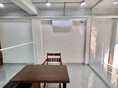 Prime 1200 Sqft semi furnished Office Space For Rent In I-9 markaz Islamabad/ Ready To Move - photo 4