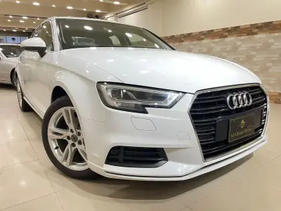 AUDI A3 40 TFSI MODEL 2018 WHITE (100%ORIGINAL) only 15000 KM - photo 1