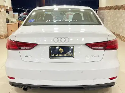AUDI A3 40 TFSI MODEL 2018 WHITE (100%ORIGINAL) only 15000 KM - photo 6