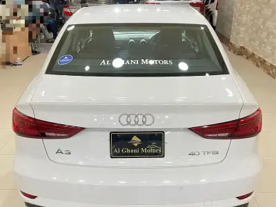 AUDI A3 40 TFSI MODEL 2018 WHITE (100%ORIGINAL) only 15000 KM - photo 8
