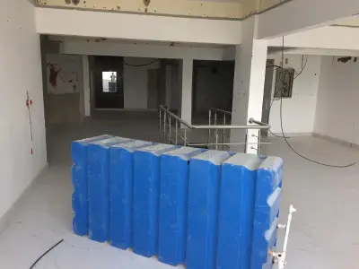 Showroom Available for Rent Shahrah. e. Quaideen - photo 2