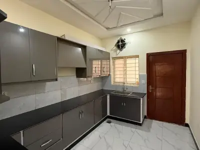 8 Marla Full House available for rent in G-16 with Water Bore - photo 1