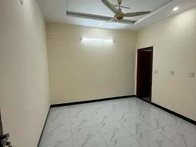8 Marla Full House available for rent in G-16 with Water Bore - photo 2