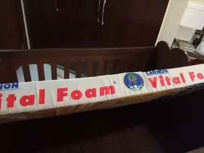 custom-made wooden baby cot in XL size . . with mattress - photo 4