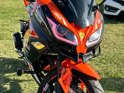 Kawasaki Ninja ZX10R Replica  - photo 9