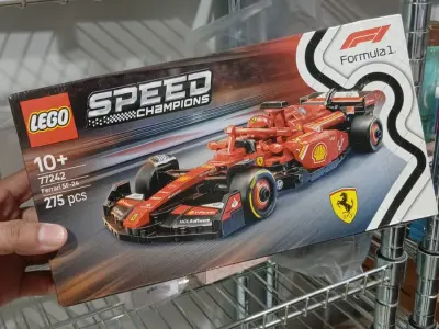 LEGO SPEED CHAMPIONS FERRARI SF-24 F1 RACE CAR TOY (77242)