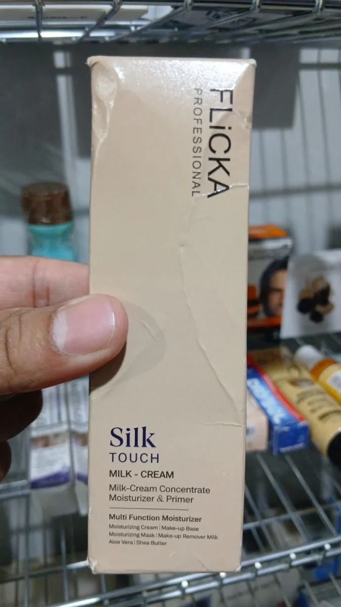 FLiCKA Silk Touch 3 in 1 Moisturizer and Primer for Face | Hydrating, Lightweight, Long-Lasting | Po