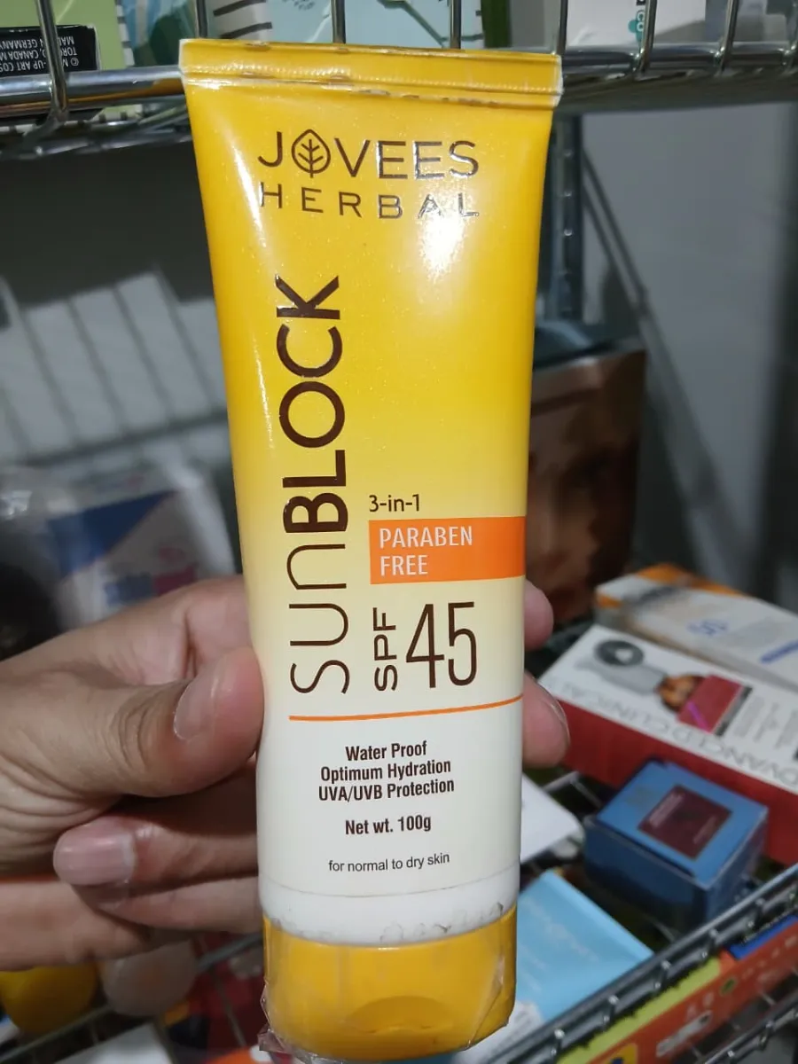 JOVEES SUN BLOCK SUNSCREEN SPF 45 UVA/UVB PROTECTION