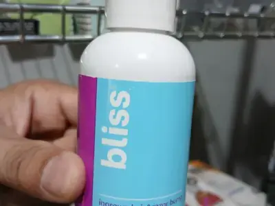 BLISS INGROWN HAIR & RAZOR BUMP ELIMINATING SOLUTION 120ML