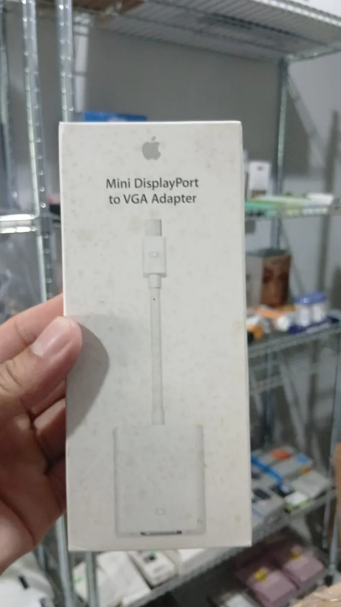 Apple Mini Display Port to VGA Adapter (MB572BE/B) White