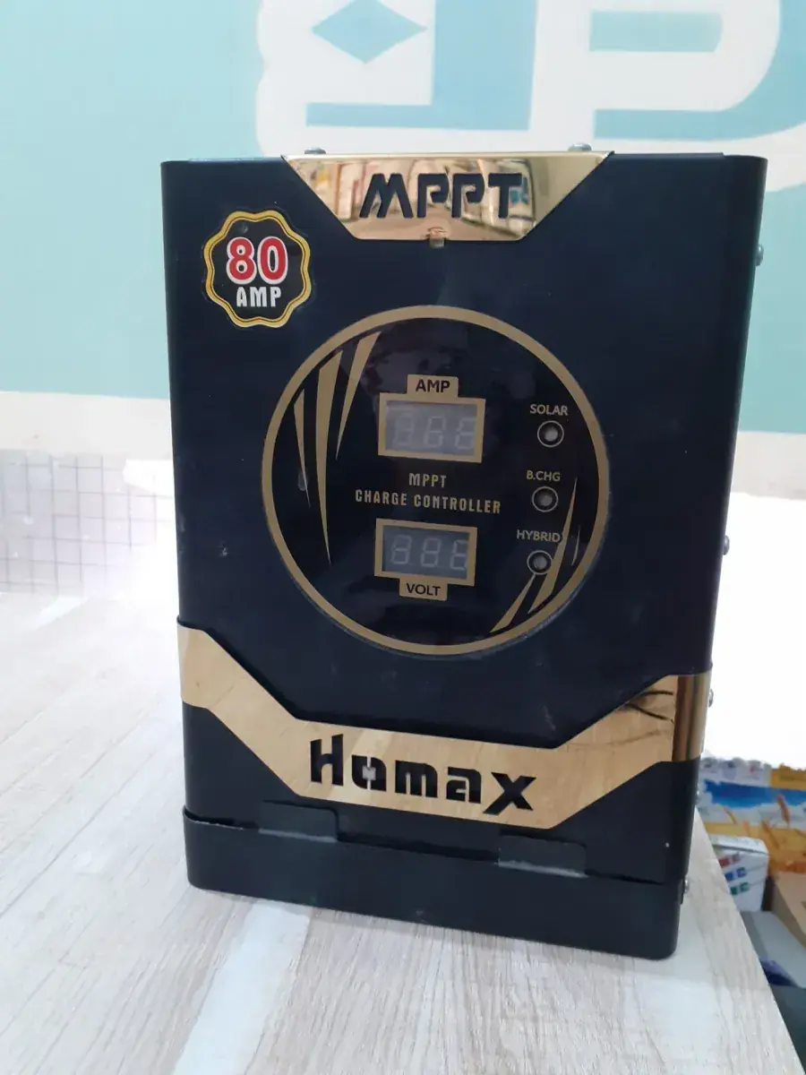 HOMAX MPPT SOLAR CHARGE CONTROLLER 80 A 12V/24 V