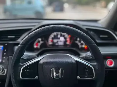 Honda Civic Oriel IVTEC UG Model 2018 - photo 2