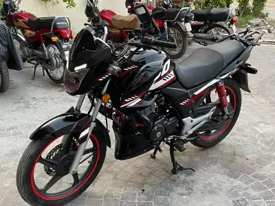 Honda Cb 150f (New condition)