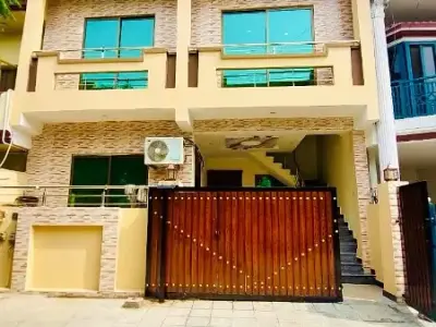 5 MARLA HOUSE NEW HOUSE FOR SALE G-11 ISLAMABAD ALL FACILITY AVAILABLE CDA PPROVED