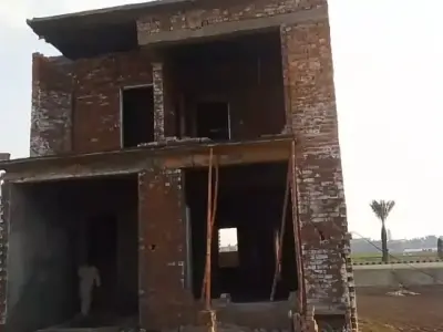 5 Marla Grey Structure House For Sale In Crystal Block, Park View City Lahore - photo 2