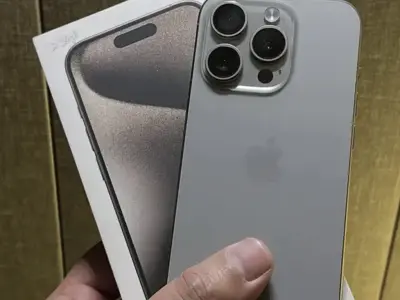 IPhone 15 Pro - photo 3