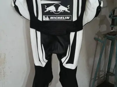 motorbie leather suit - photo 1