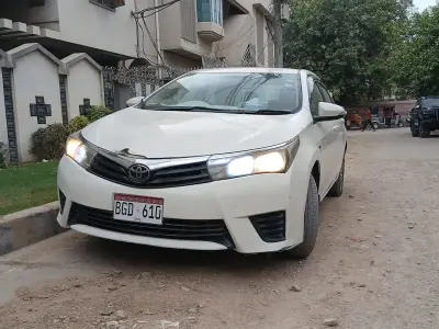 Toyota Corolla 2016 Manual XLI Urgent sell - photo 1