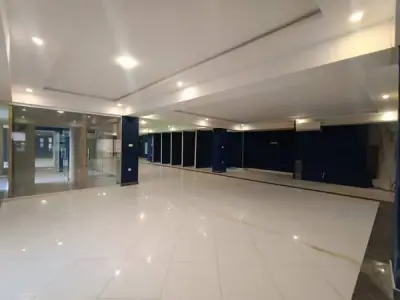 3600 Sqft Sami Furnished Commercial Space For Office Available On Rent Located In Gulberg Greens Buisness Square - photo 6