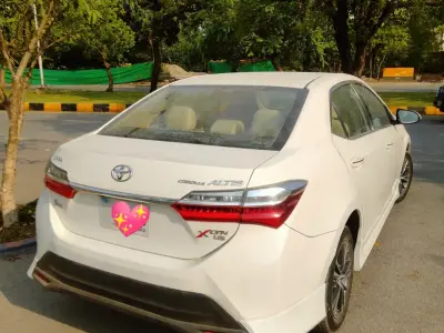 Toyota Corolla Altis grande 1.8 - photo 5