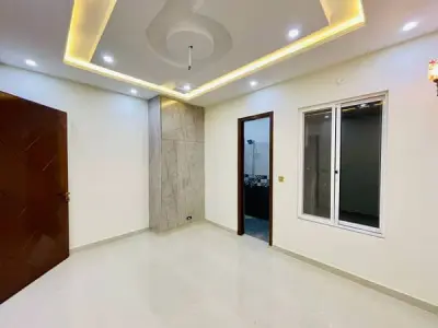 Brand New 3 Marla 3 Bed Double Storey House Ideal Location of Ali Park Near to Main Bedian Road Bhatta Chowk AirPort (0335-5779339) - photo 3