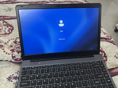 Laptop MECHREVO Ryzen 5 7430U Laptop 8GB RAM 256GB SSD 14" FHD