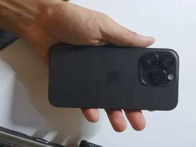 iPhone 15 Pro 256GB JV - photo 1