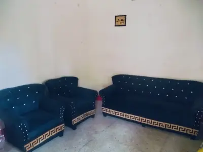5 seater Luxury  Blue velvet sofa set  - photo 1