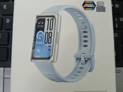 Huawei band 11 pro Blue color